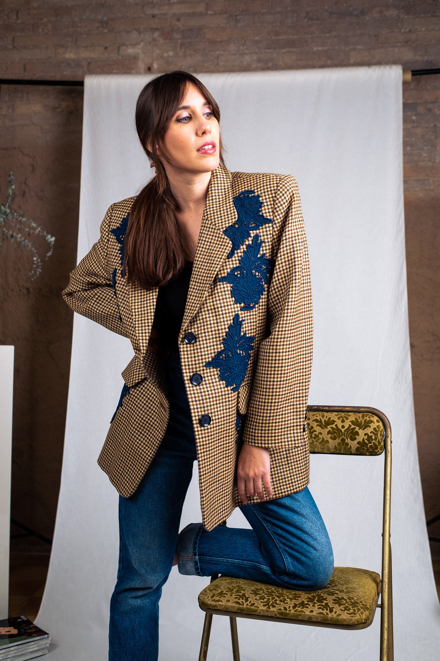 Harris blazer with guipure